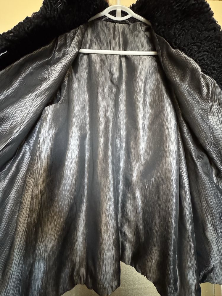 Haina dama neagra Astrahan- marime M