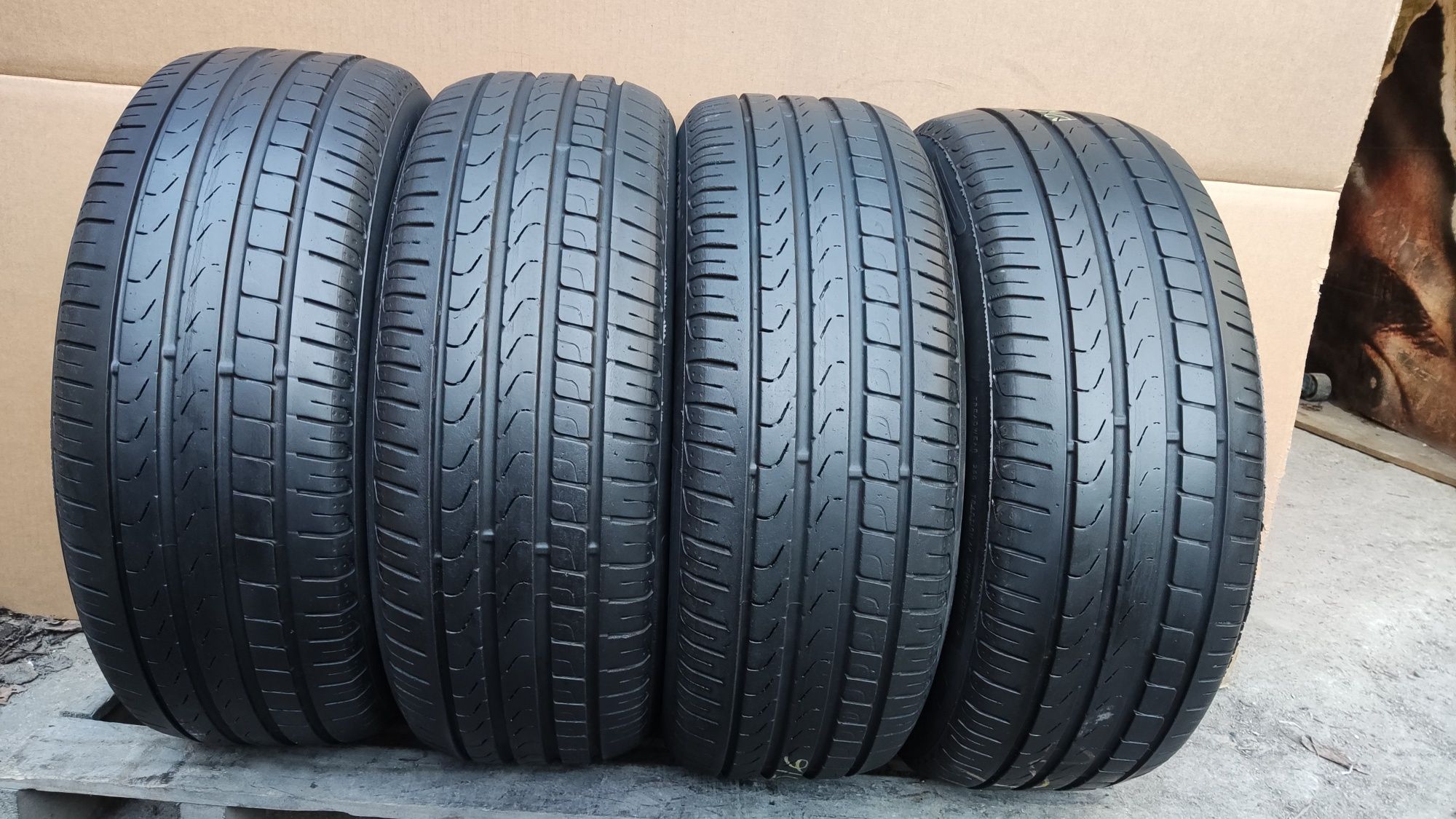 4бр летни гуми 205/55/16 Pirelli Cinturato P7
6.9mm грайфер
Добро съст