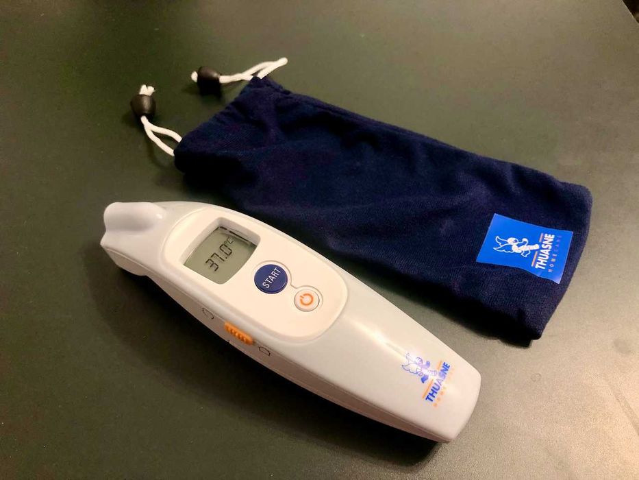 Termometru non contact pentru corp, temperatura ambientala - NOU