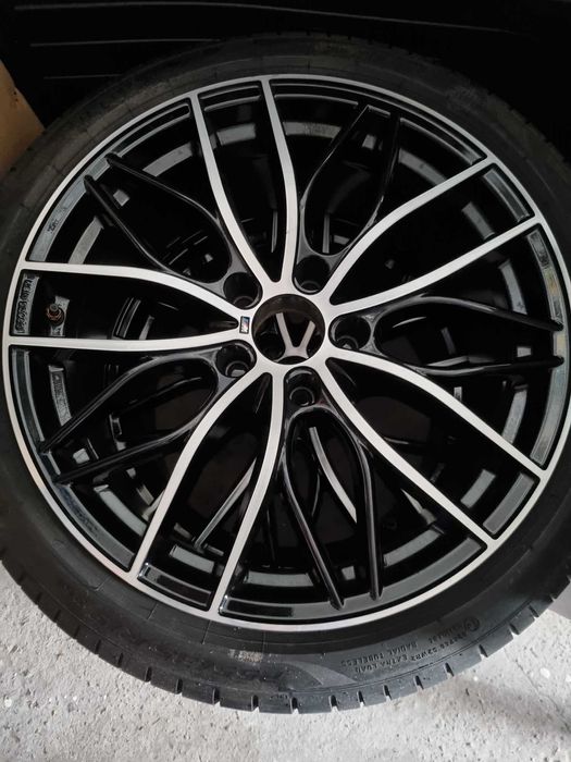 19    цола  -BMW. M- джанти с гуми mod.M-405 double spoke