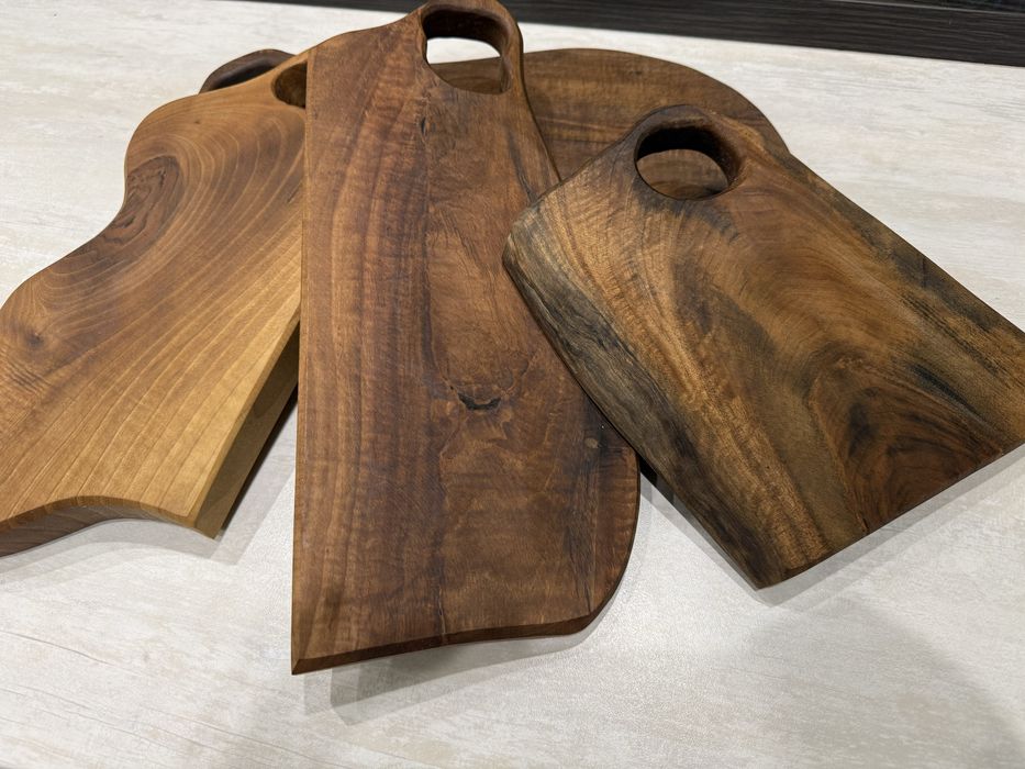 Персонализирана дъска от орех масив