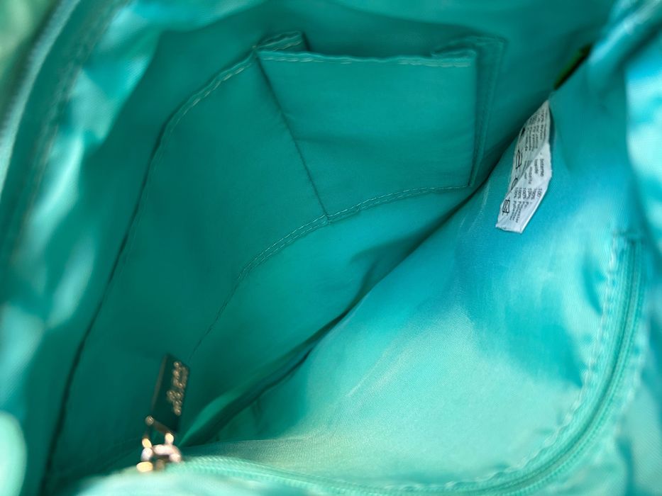 Benetton малка текстилна чанта в светло зелен цвят