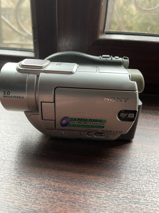 Продается видеокамера Soni