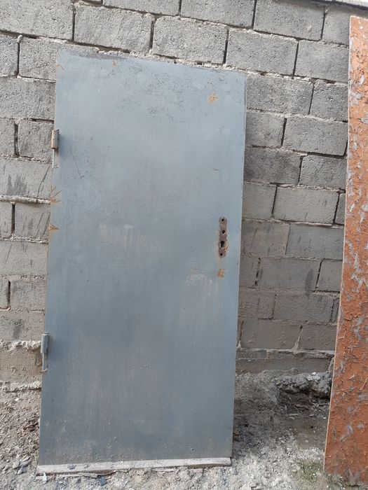 Темір есік сатылады