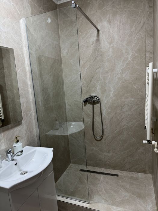 Inchiriez apartament 3 camere (termen lung)  Summerland Mamaia