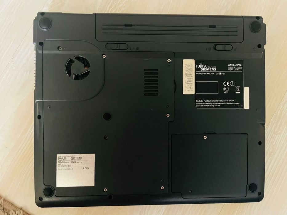 Laptop Fujitsu Siemens functional