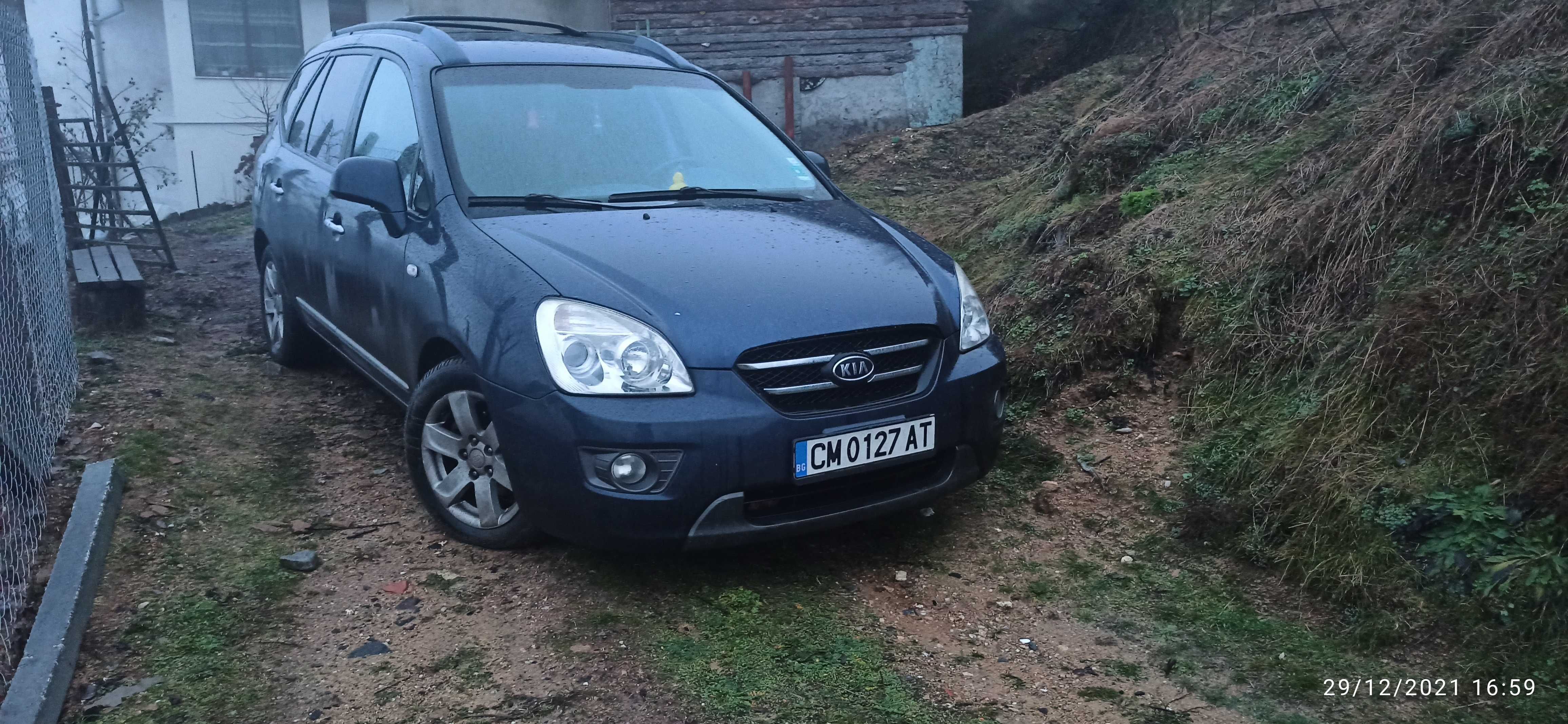 Kia carens 2009г. на части!