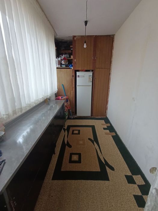 Продаётся 2-комнатная квартира по линии метро.