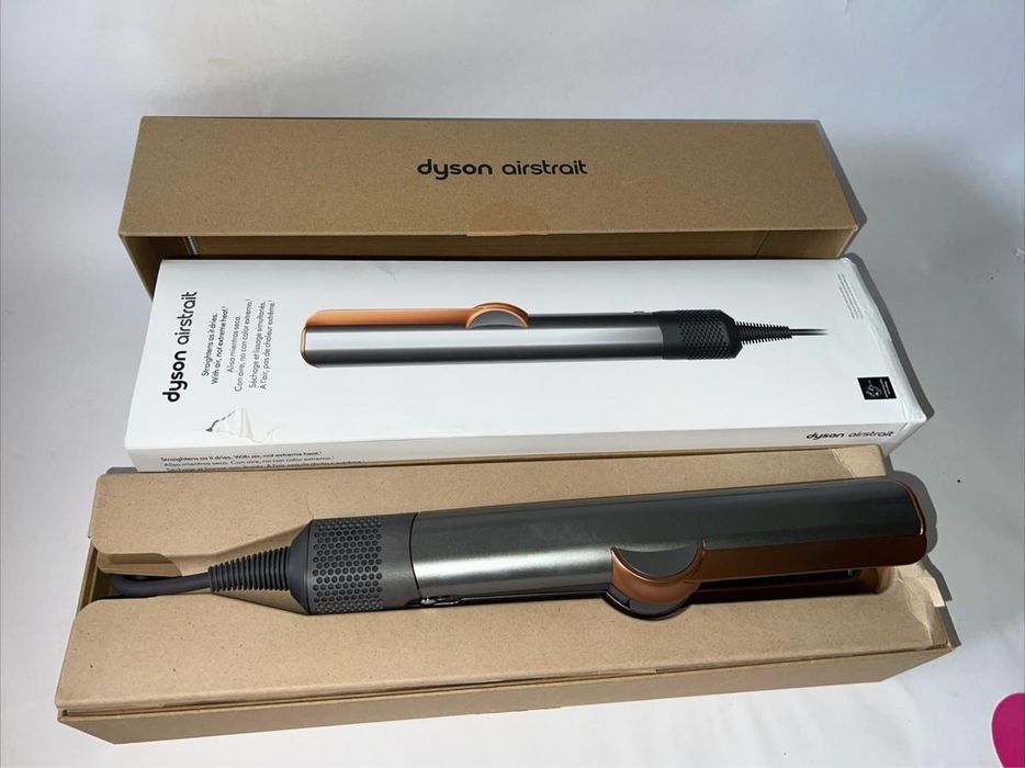 Продам новый Dyson, выпрямитель