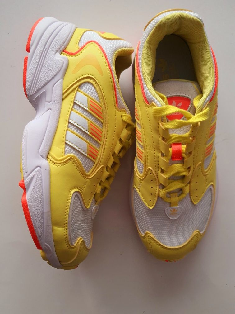 Adidas originali mărimea 40,5/25,5 cm