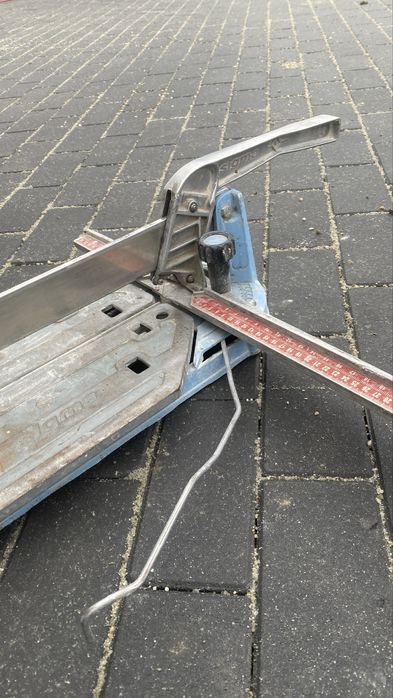 Masina de taiat faianta Sigma(66)