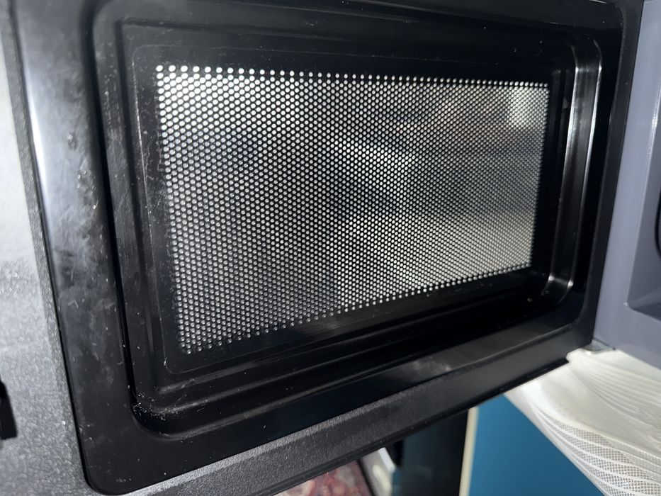 Продам микроволновку в идевльном состоянии