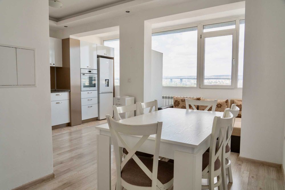 Дава се под наем Четиристаен апартамент в Варна, Аспарухово - 90 кв.м за 663 € - Снимка #4