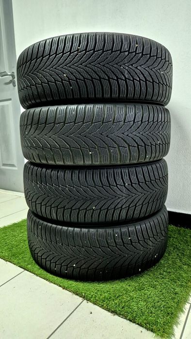 Jante 5×114,3 R18 originale Nissan Qashqai cu anvelope 225/45/18 Iarna