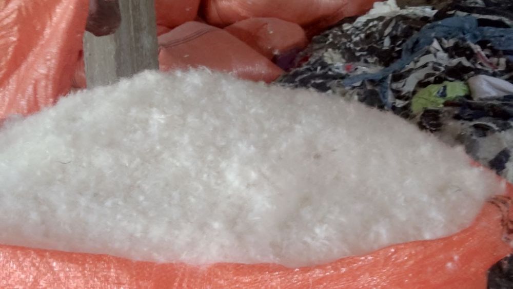 Pene puf fulgi de găscă