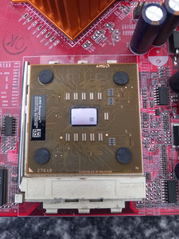 Дънна платка M7NCG 400 AMD
