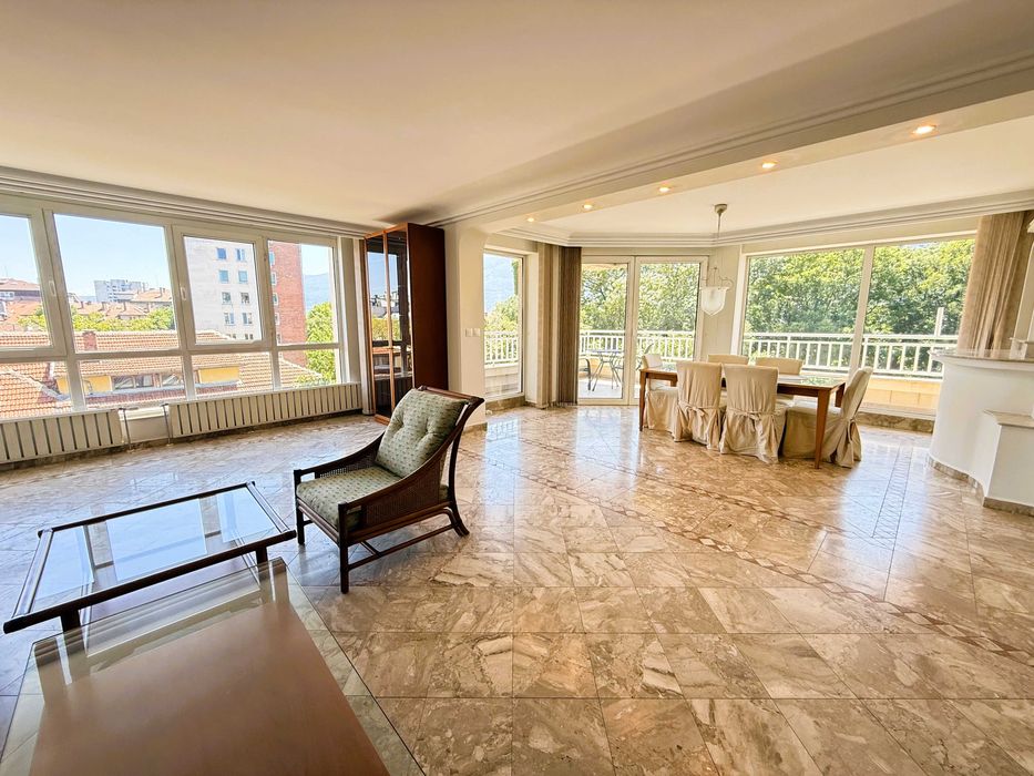 Продава се Многостаен апартамент в София, Лозенец - 350 кв.м за 4429 €/кв.м - Снимка #3