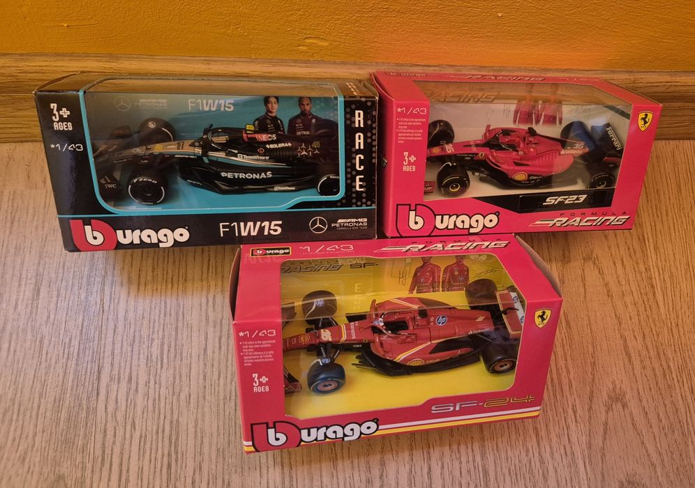 Lot 3 machete Formula 1 Bburago 1 43