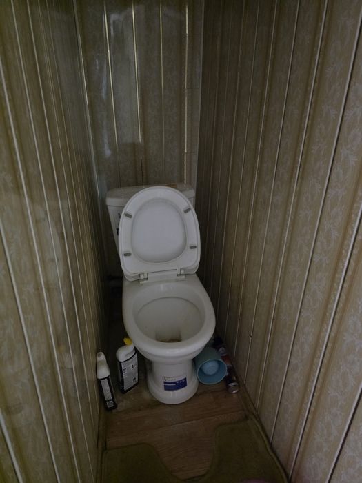 Frunzi Atlas orqasiga 2 xona 3 etaj