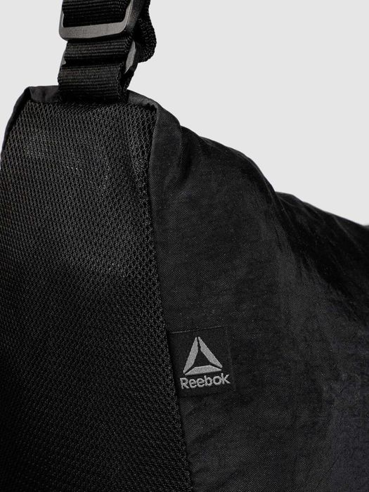Спортна  дамска чанта Reebok W FOUND TOTE