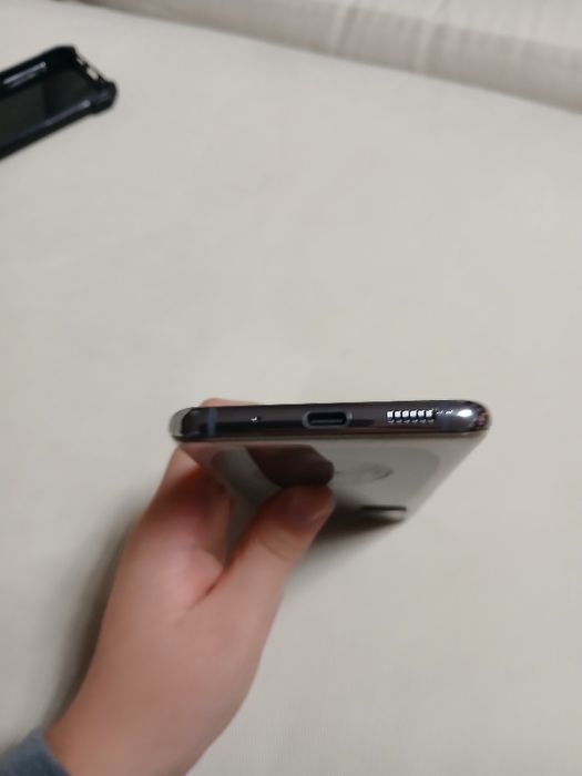 Samsung Galaxy S20 5G 128GB  plus husă