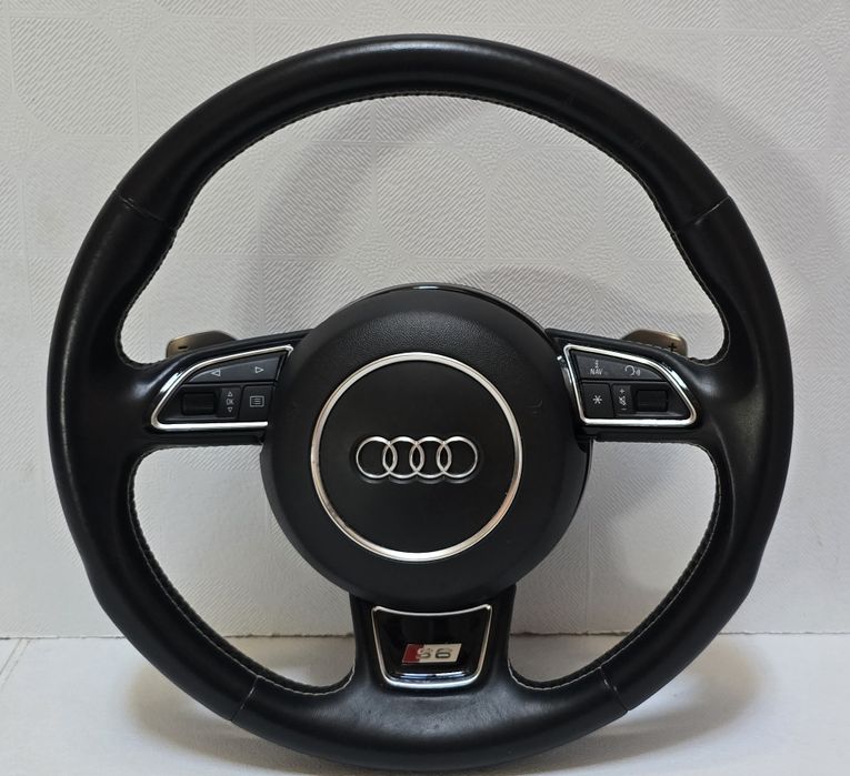 Волан с аребег Audi S6