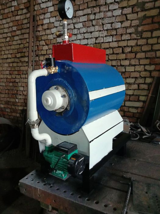 Паровой гениратор, хам газ хам электрода, ва кумирда ишлиде