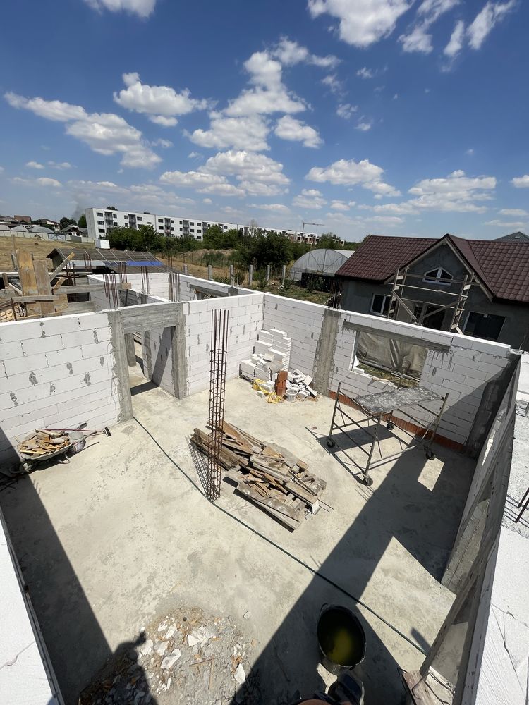 Teren Comuna 1 Decembrie 580 MP constructie inceputa