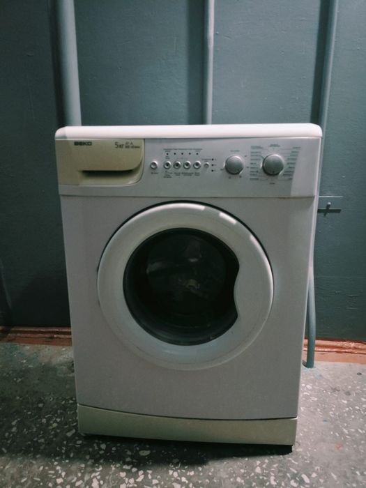 Продам стиральную машинку