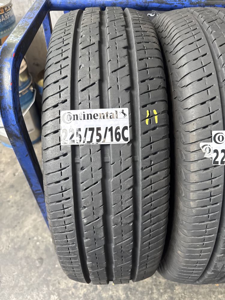 225/75/16C Continental