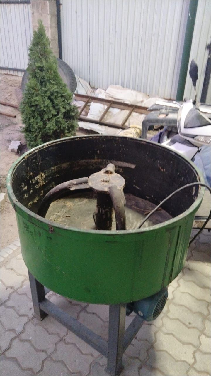 Бетономешалка использованный 1 раз