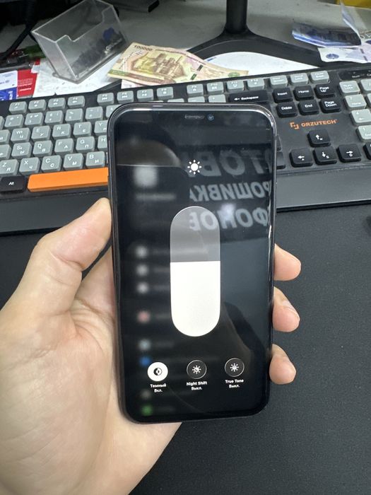 Iphone 11 qora ideal