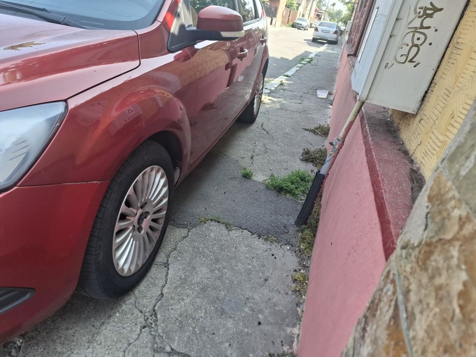 Vând Ford focus 2009