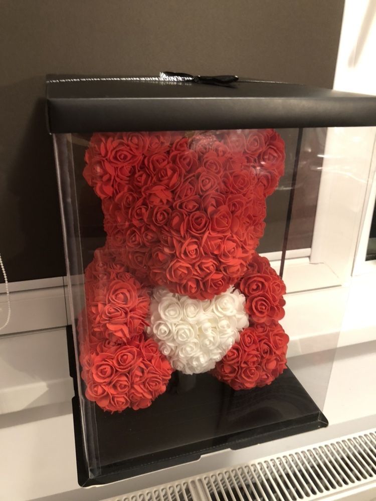 Ursulet din trandafiri de 40 cm cadou ideal