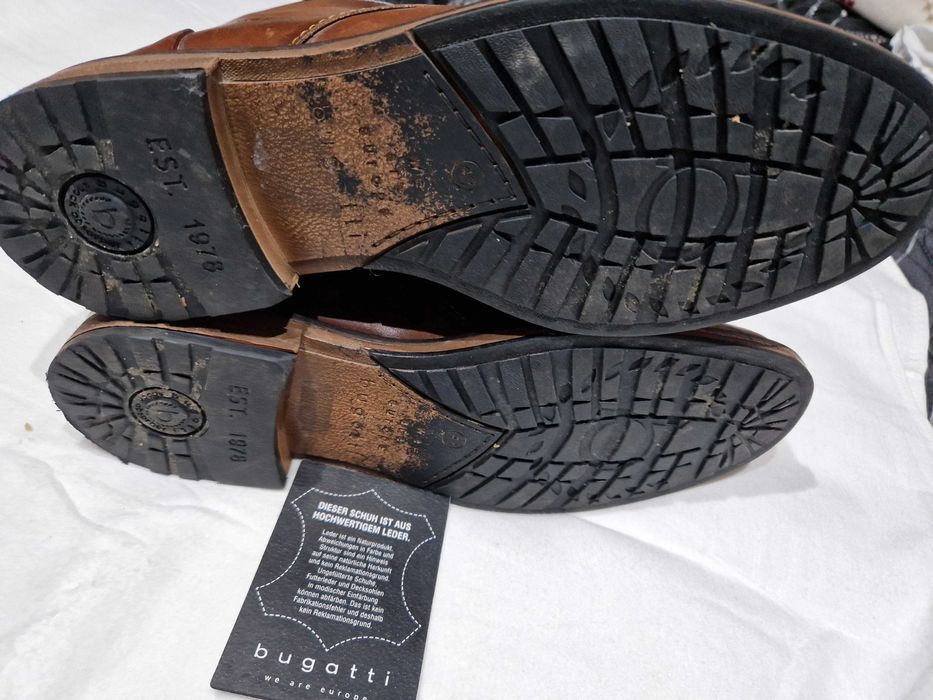 Bugatti - Ghete barbati, Piele