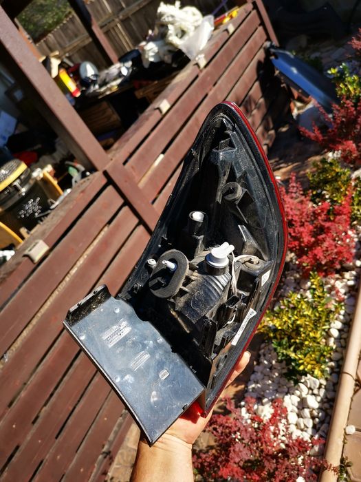 Stop stanga pe aripa Renault Clio 5 2020/2021/2022/2023