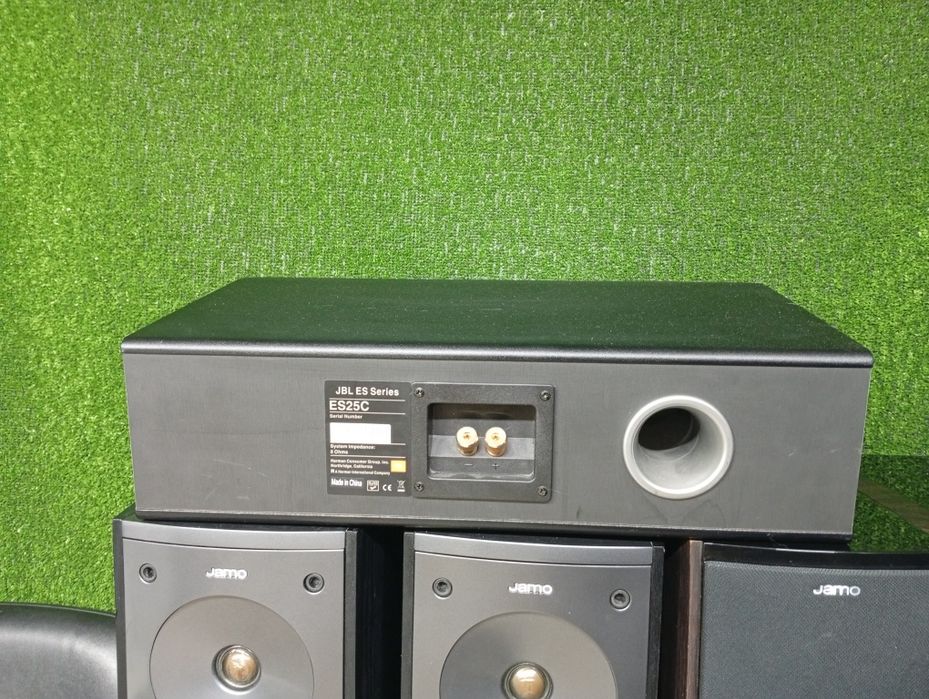 Център JBL es-25c