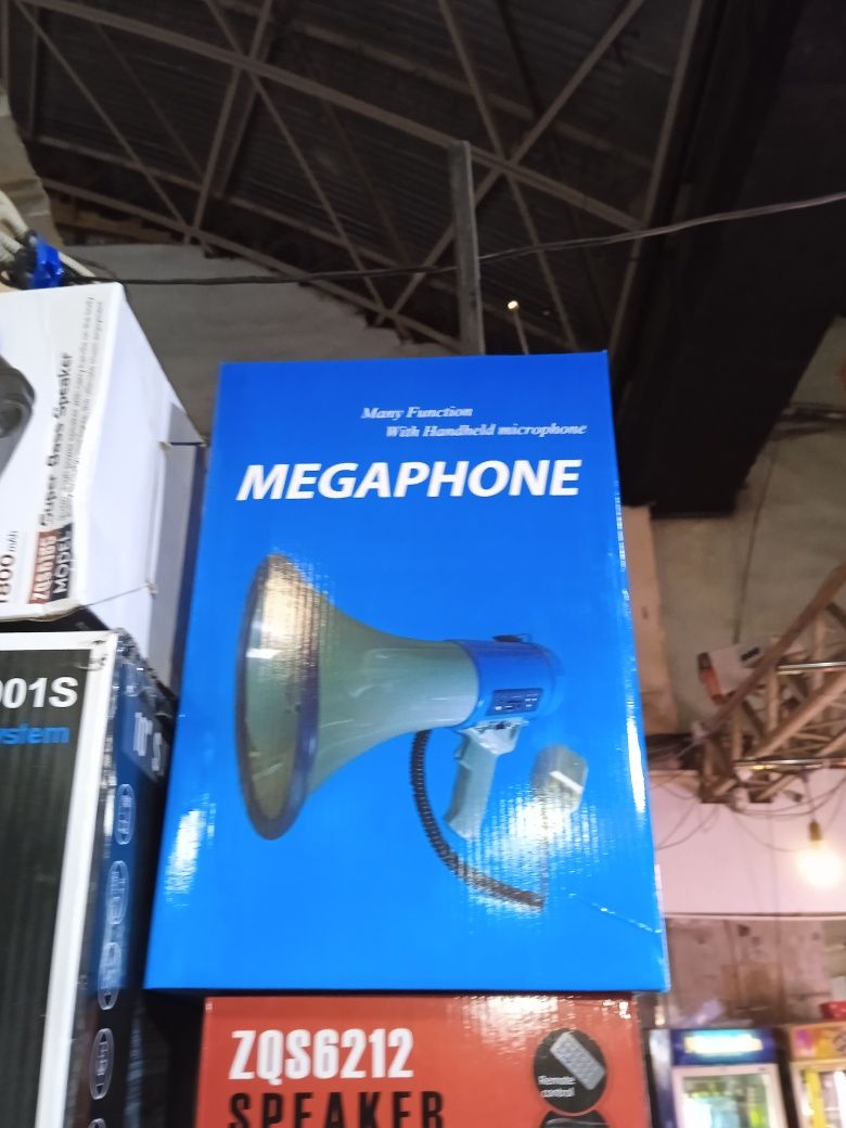 Megaphone ovoz kuchaytirgich