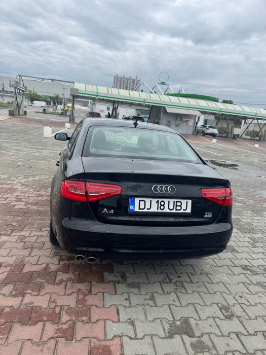 Vând Audi a4 2015