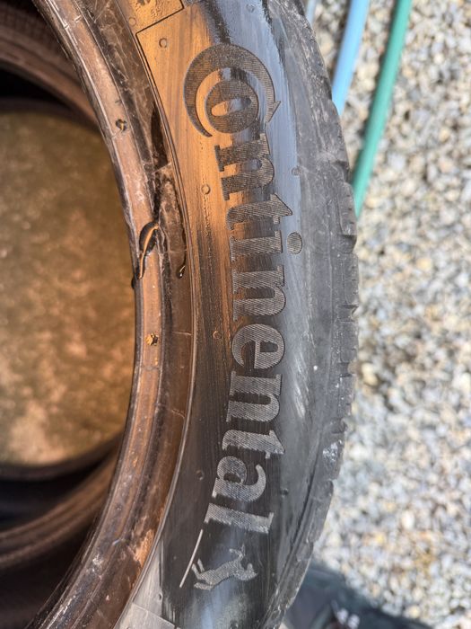 Continental 235/45/18 m+s