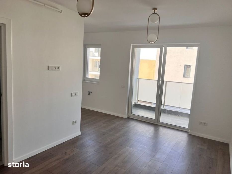 cv 20 Daliei-bloc nou, apartament 2 camere , etaj III+loc parcare