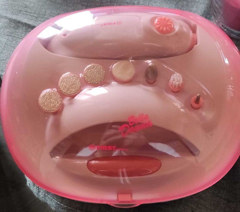 Електрическа пила за маникюр и педикюр. Пълен комплект!!!