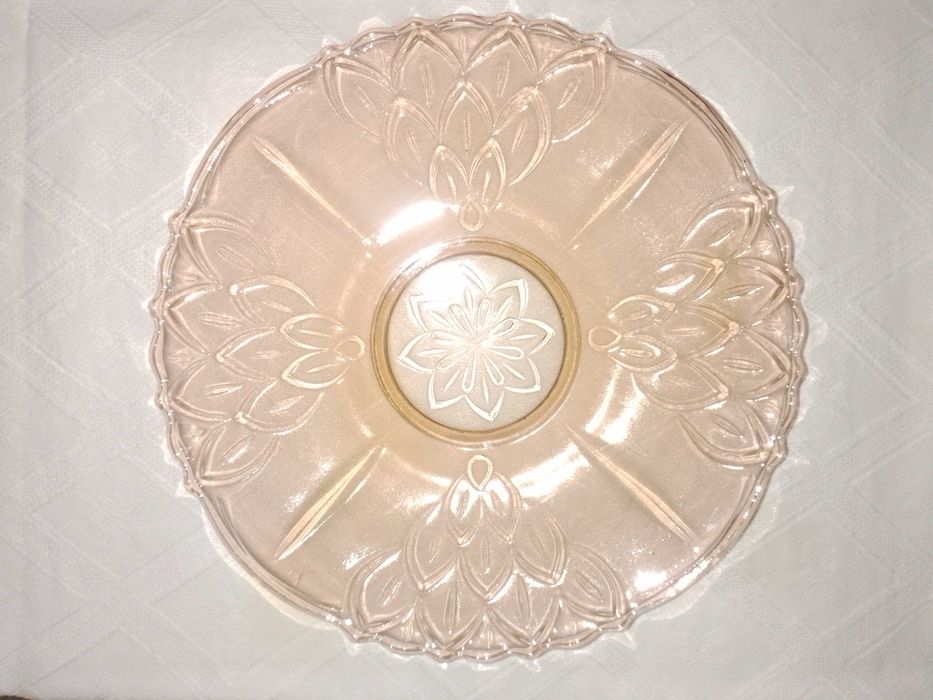 Комплект 6 броя десертни чинии