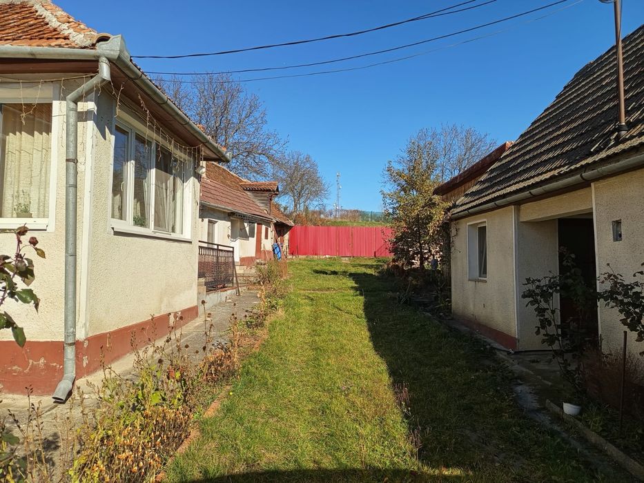 Vând casă în com. Măieruș, jud Brasov