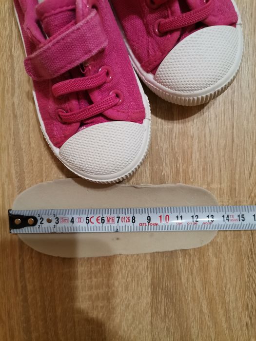 Детски обувки Sinsay 22 и 24