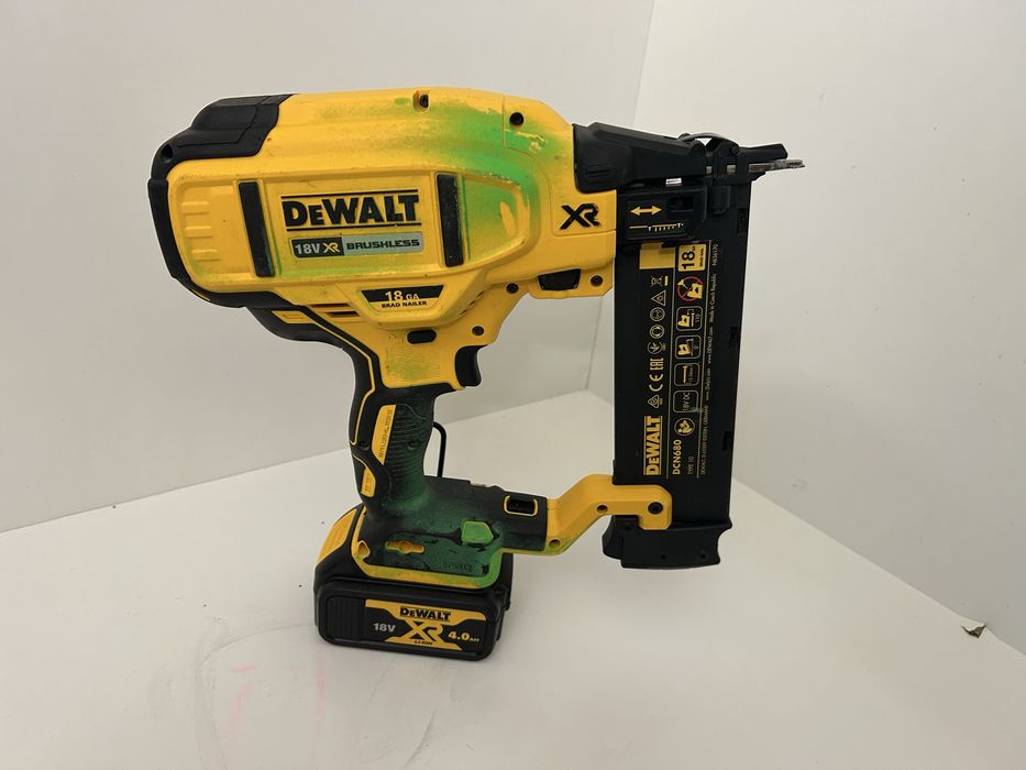 Dewalt DCN 680 pistol de cuie finisaj
