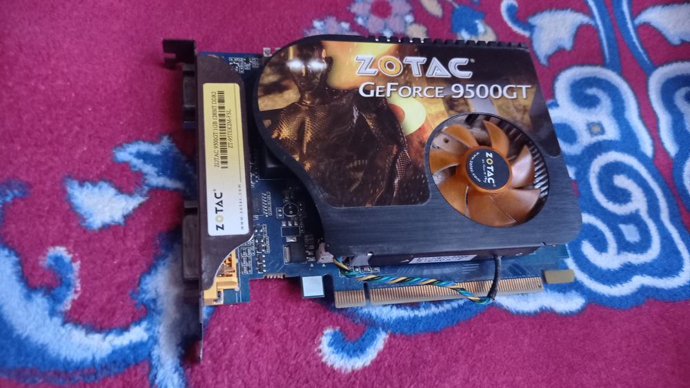 Видеокарта GeForce 9500 zotac