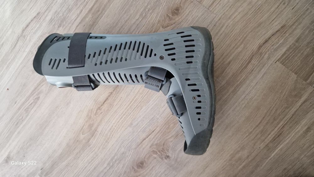 Стабилизираща ортеза за крак тип ботуш