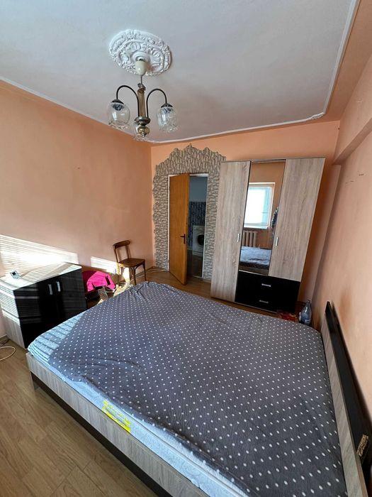 Pers Fizica vand apartament 3 camere in Alexandru- Pasaj Octav Bancila