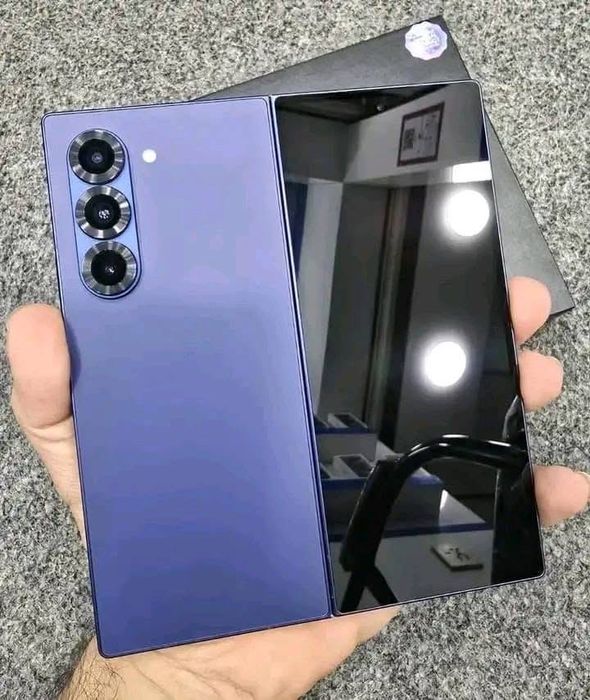 Samsung Z Fold 6 ca NOU de 256 GB cu Garantie